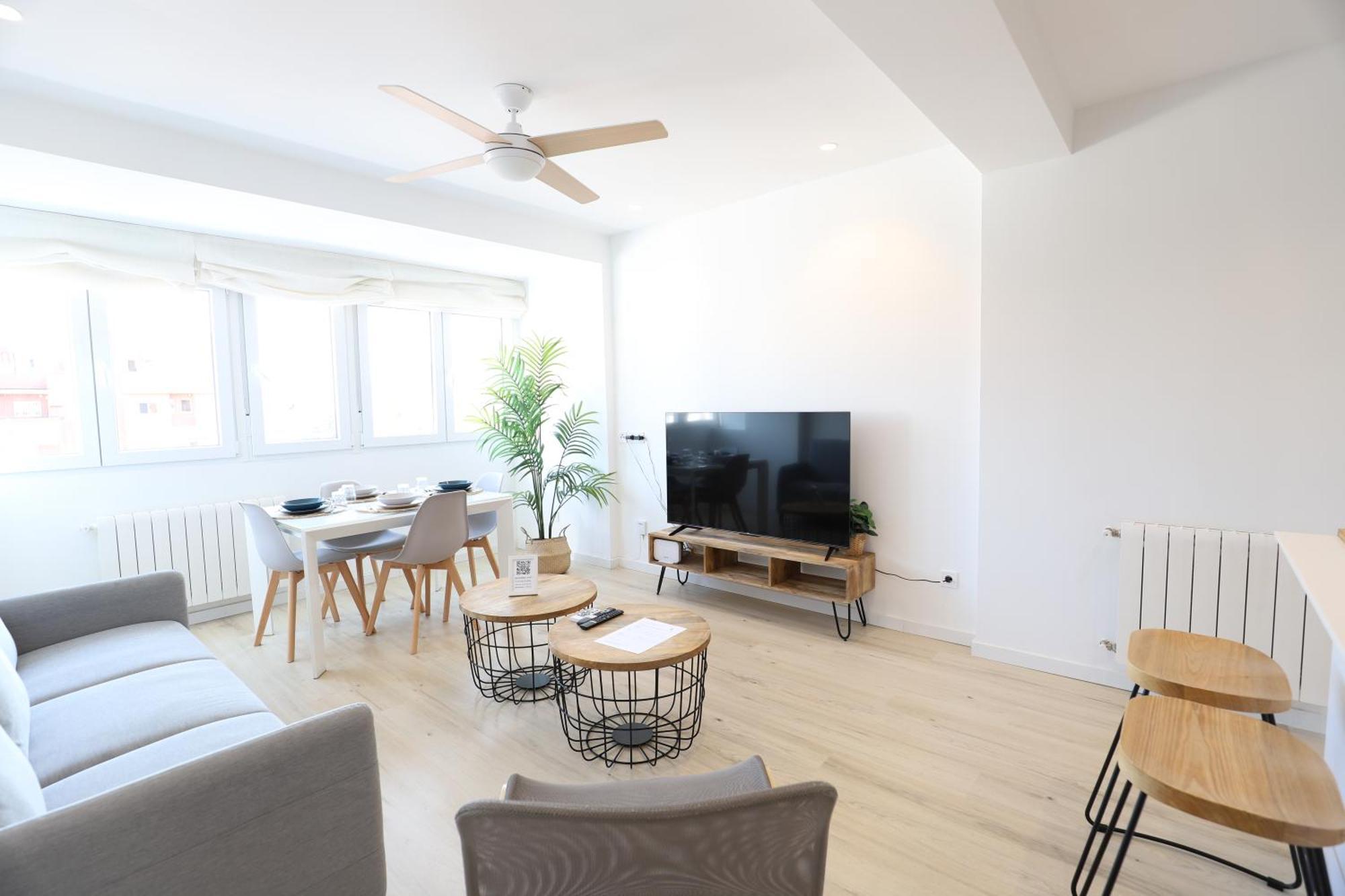 Apartamento Familiar, Luminoso Y Mediterraneo By Hometels Puerto de Sagunto Bagian luar foto